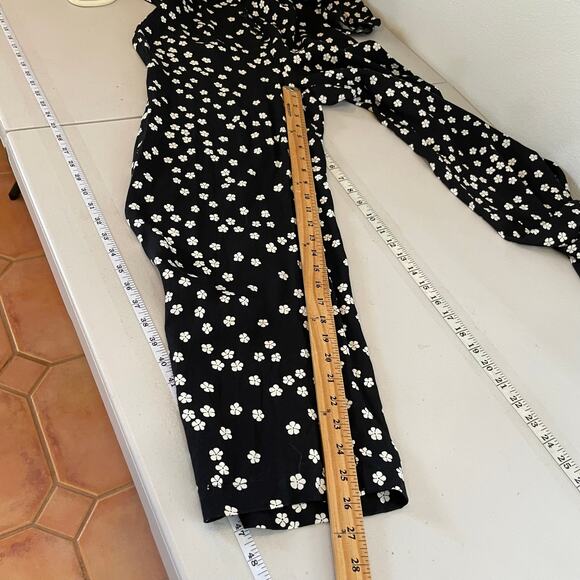 Reformation Black Floral Jumpsuit Wide Leg Button Up Women's Size 4 Prairie - Picture 14 of 16